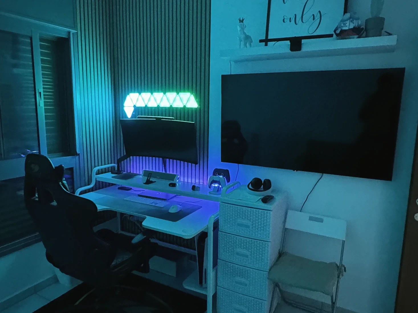 Tony's desk and studio in teal light